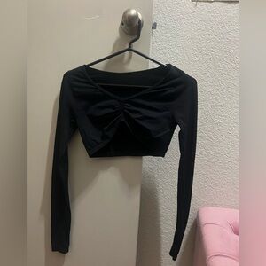 NATURYL by NIYKEE THE CINCHED LONG SLEEVE - S / BLACK
